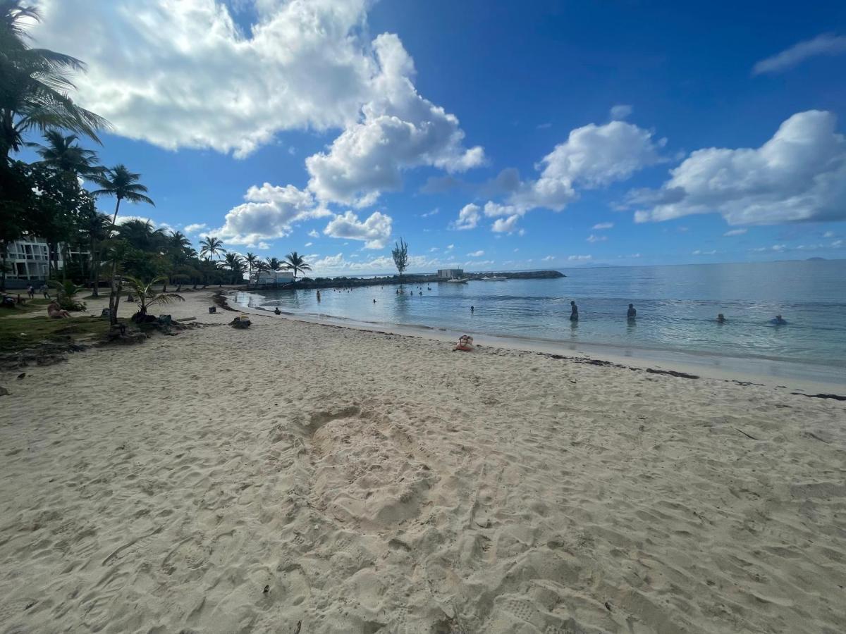 Maison Mitoyenne , Piscine,Citerne, Jardin, Parking, Plage Le Gosier  Luaran gambar